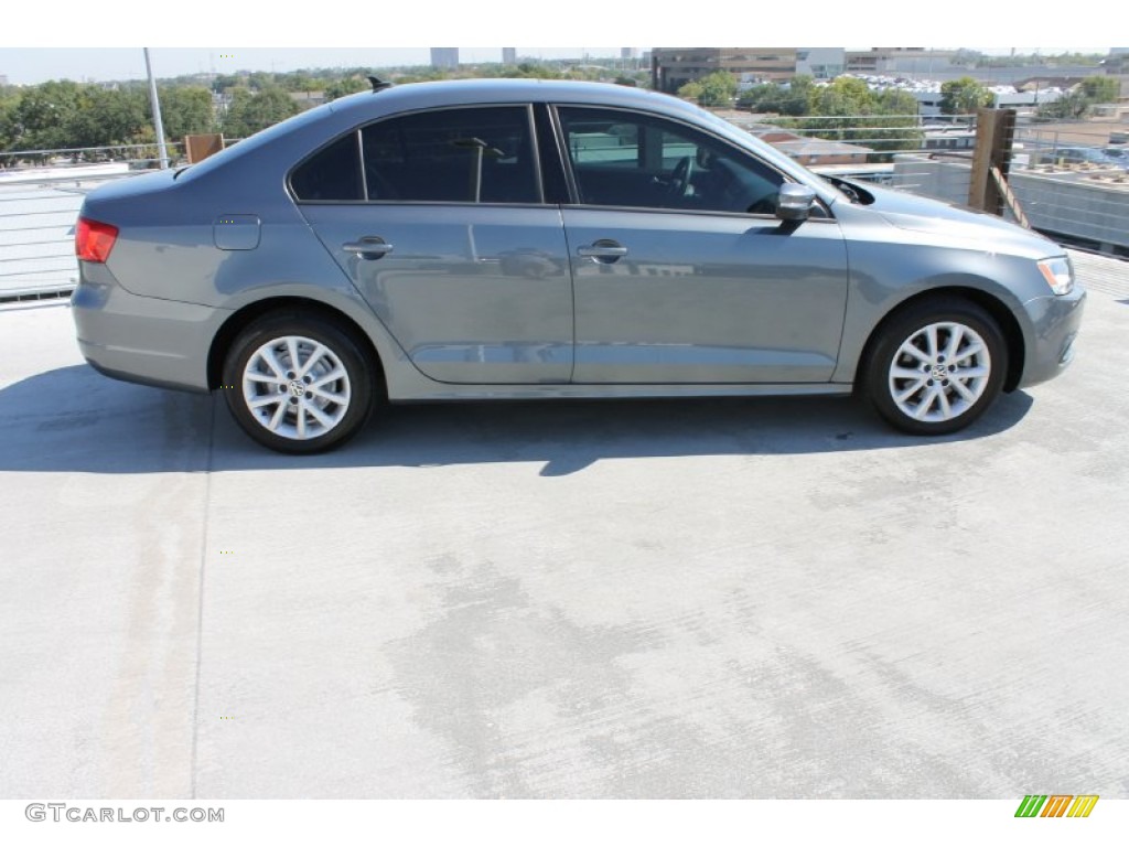 2011 Jetta SE Sedan - Platinum Gray Metallic / Titan Black photo #11