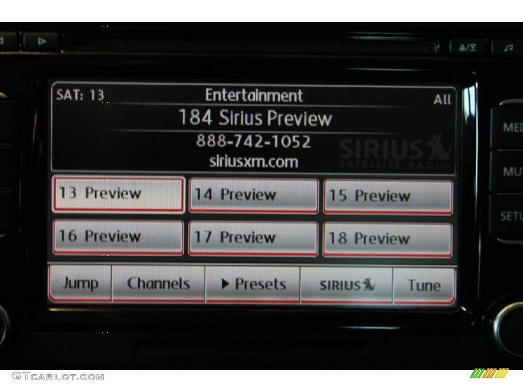 2011 Jetta SE Sedan - Platinum Gray Metallic / Titan Black photo #19