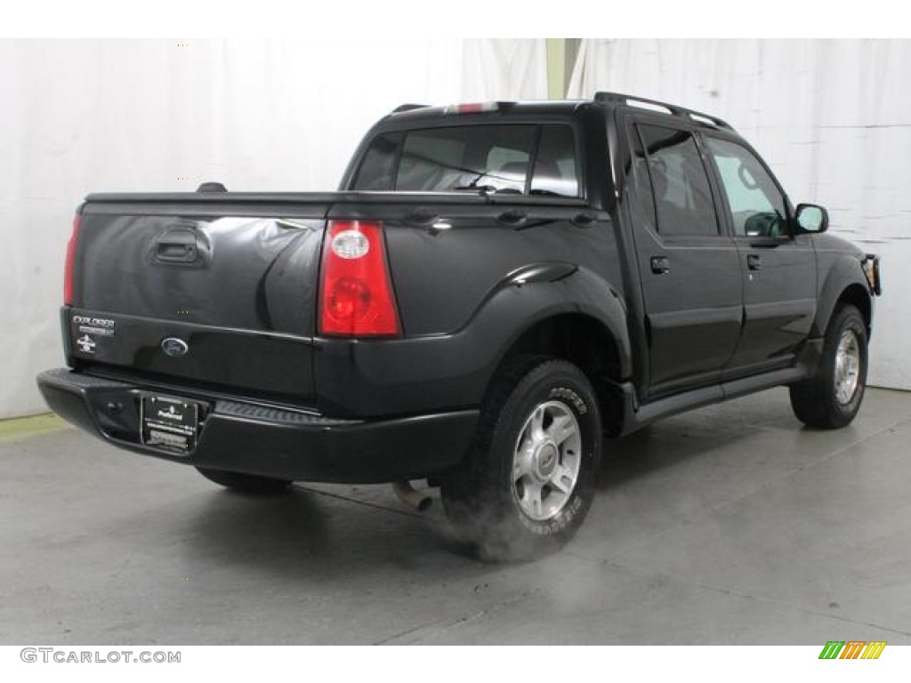 2004 Explorer Sport Trac XLT 4x4 - Black Clearcoat / Medium Dark Flint/Dark Flint photo #6