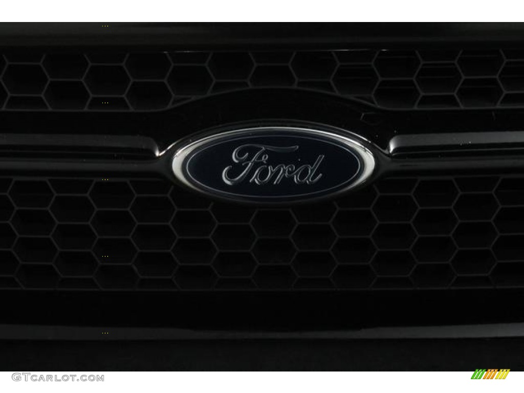 2004 Explorer Sport Trac XLT 4x4 - Black Clearcoat / Medium Dark Flint/Dark Flint photo #14