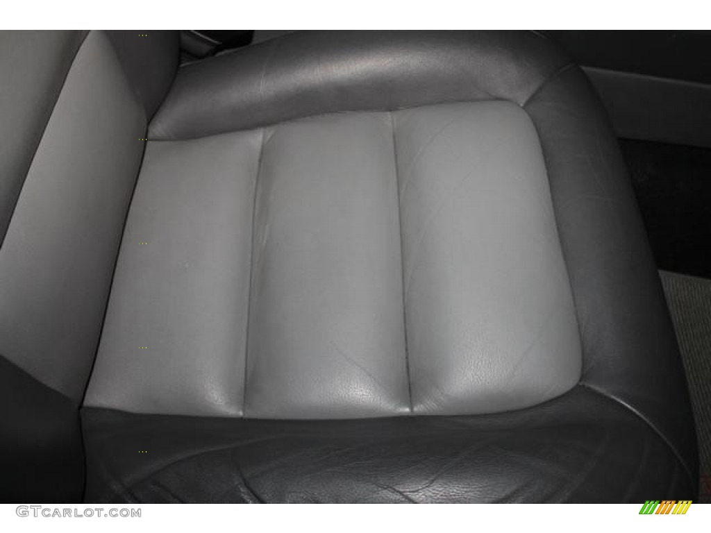 2004 Explorer Sport Trac XLT 4x4 - Black Clearcoat / Medium Dark Flint/Dark Flint photo #28