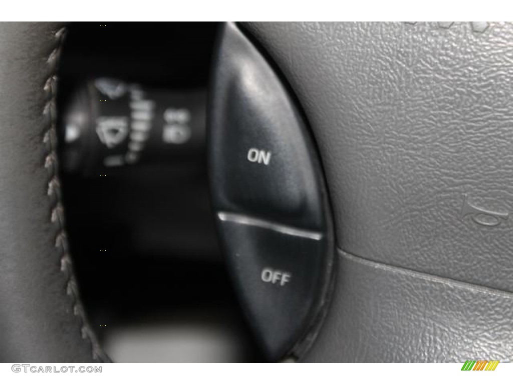 2004 Explorer Sport Trac XLT 4x4 - Black Clearcoat / Medium Dark Flint/Dark Flint photo #33