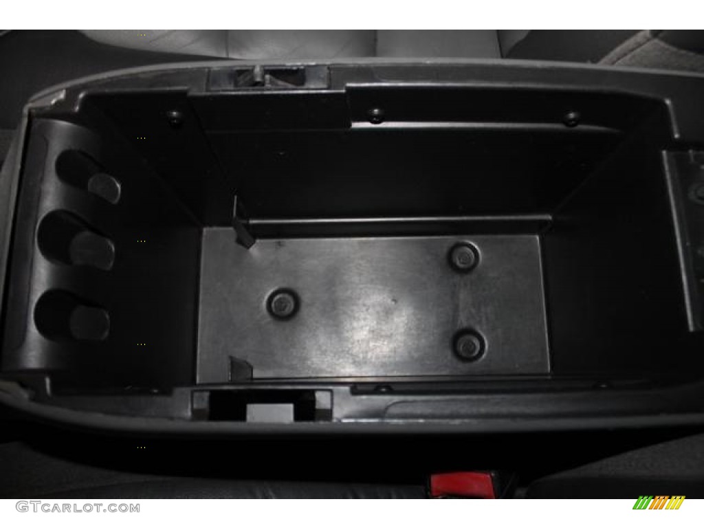 2004 Explorer Sport Trac XLT 4x4 - Black Clearcoat / Medium Dark Flint/Dark Flint photo #41