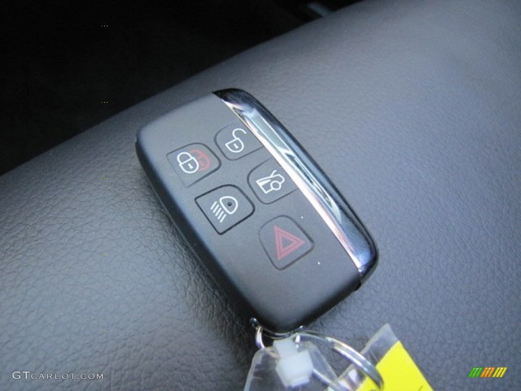 2013 Jaguar XF I4 T Keys Photos