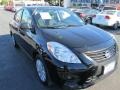 Super Black - Versa 1.6 S Sedan Photo No. 1