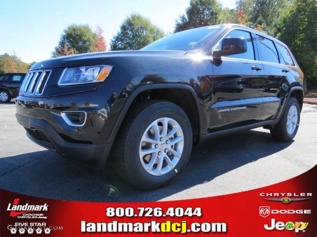 2014 Grand Cherokee Laredo - Brilliant Black Crystal Pearl / Morocco Black photo #1