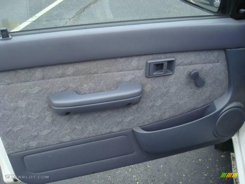 2000 Tacoma Regular Cab - Natural White / Gray photo #16