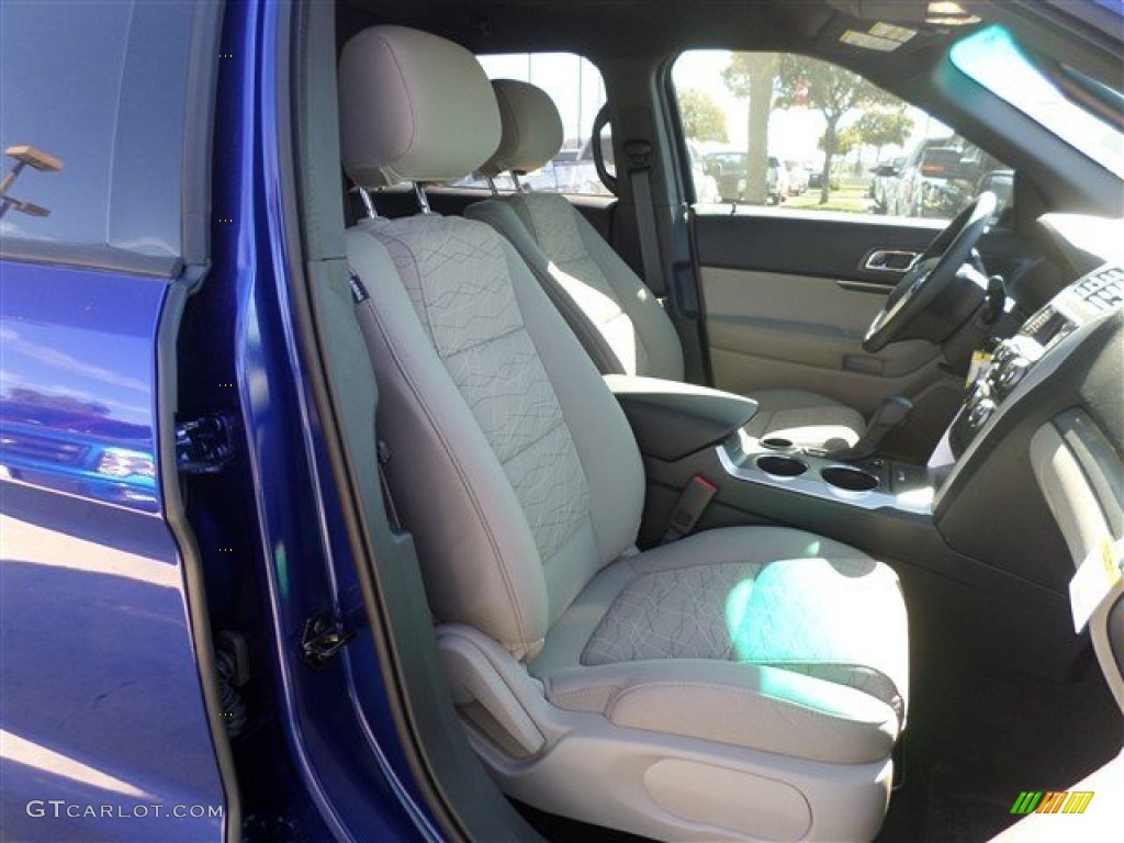2014 Explorer FWD - Deep Impact Blue / Medium Light Stone photo #9