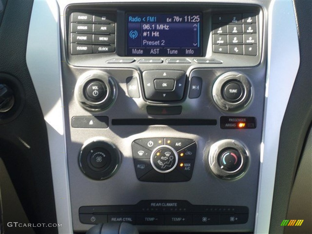 2014 Explorer FWD - Deep Impact Blue / Medium Light Stone photo #21