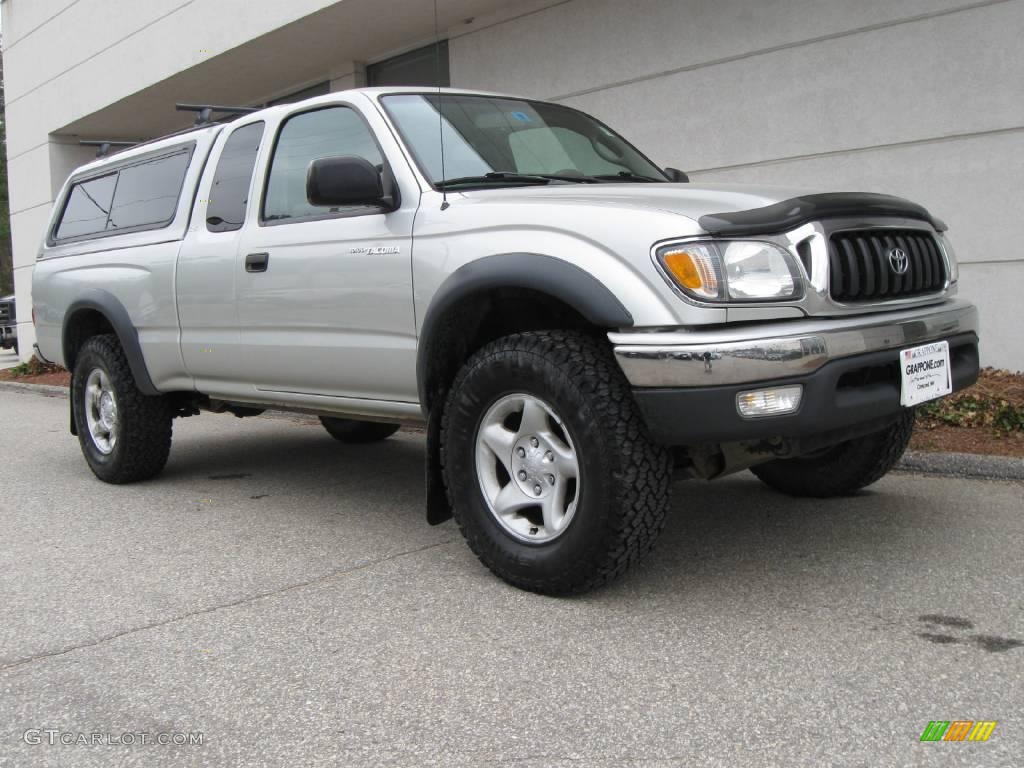 2004 Tacoma V6 Xtracab 4x4 - Lunar Mist Metallic / Charcoal photo #1