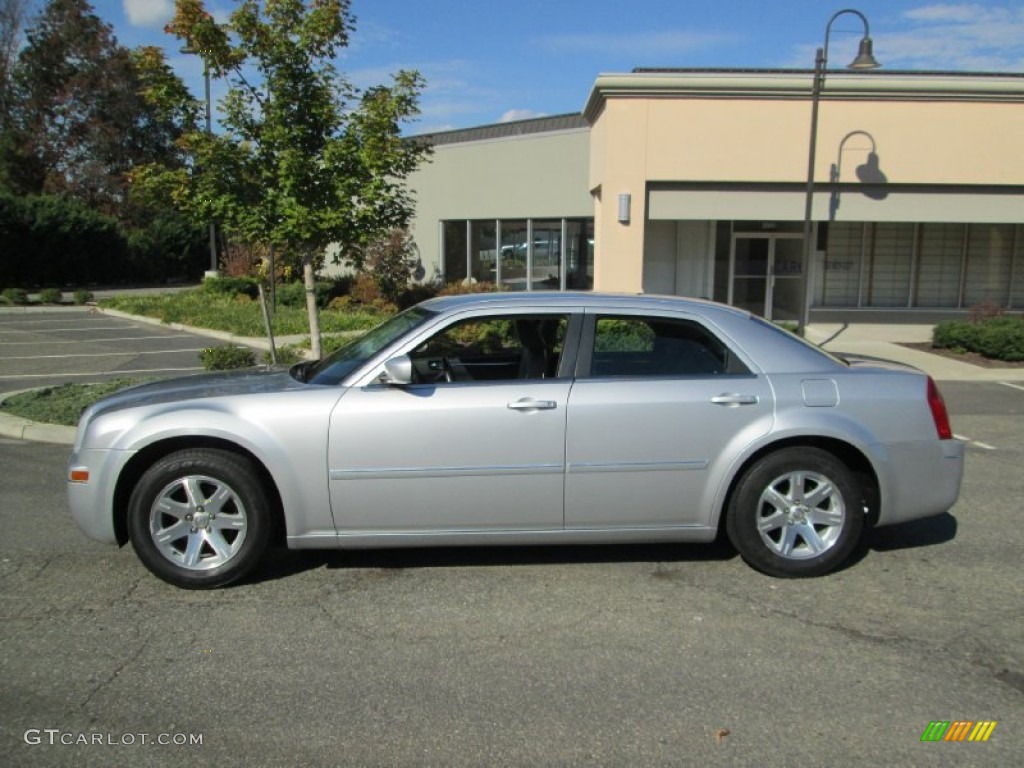 Bright Silver Metallic 2006 Chrysler 300 Touring Exterior Photo #87278589