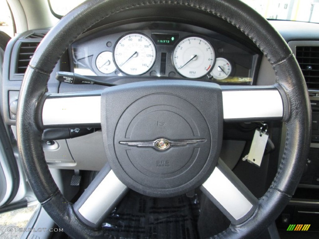 2006 Chrysler 300 Touring Dark Slate Gray/Light Graystone Steering Wheel Photo #87279057