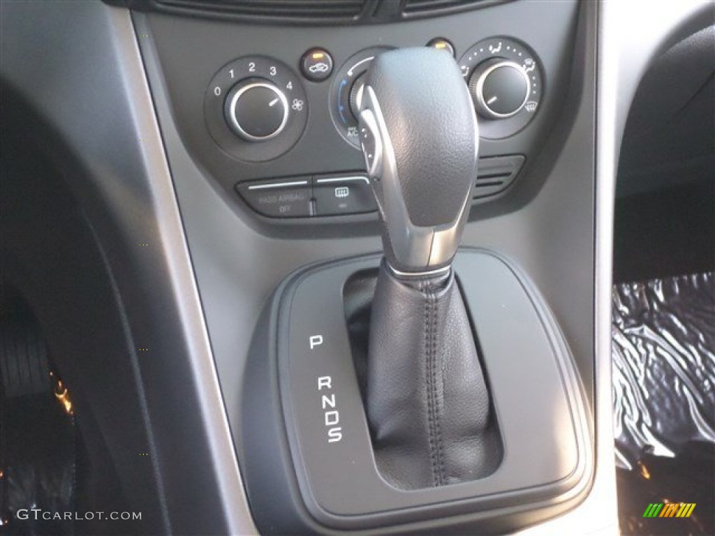 2014 Escape S - Oxford White / Charcoal Black photo #21
