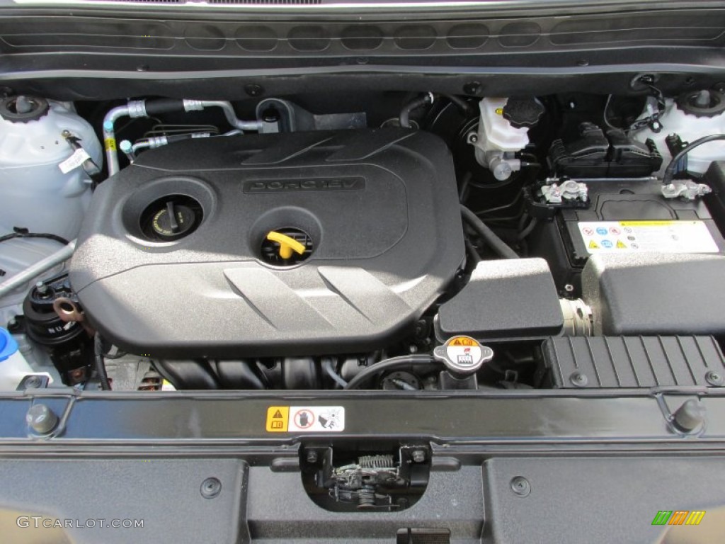 2012 Kia Soul + Engine Photos