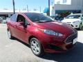 Ruby Red - Fiesta SE Sedan Photo No. 7