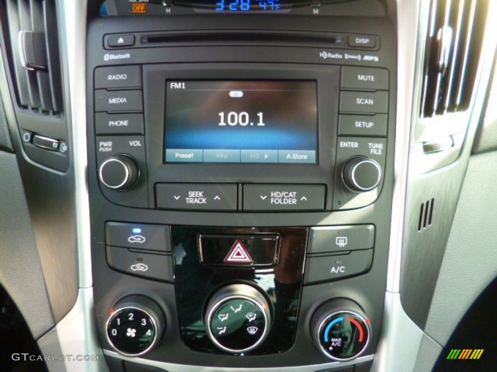 2014 Hyundai Sonata GLS Controls Photo #87282498