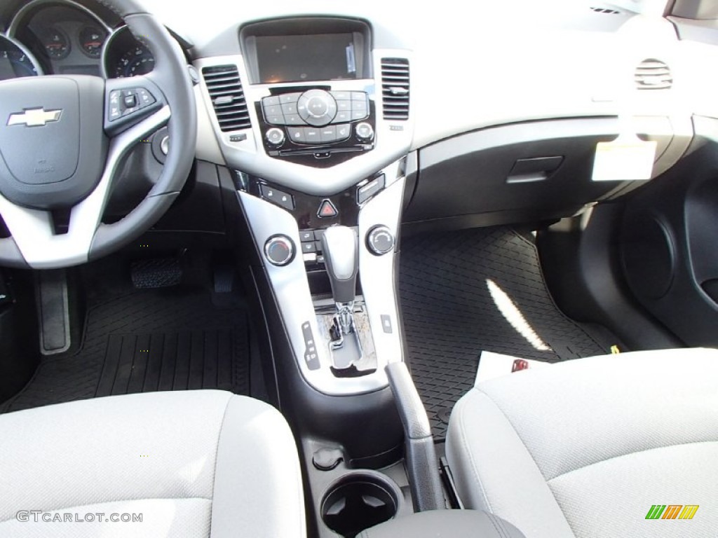 2014 Cruze LT - Blue Ray Metallic / Medium Titanium photo #6