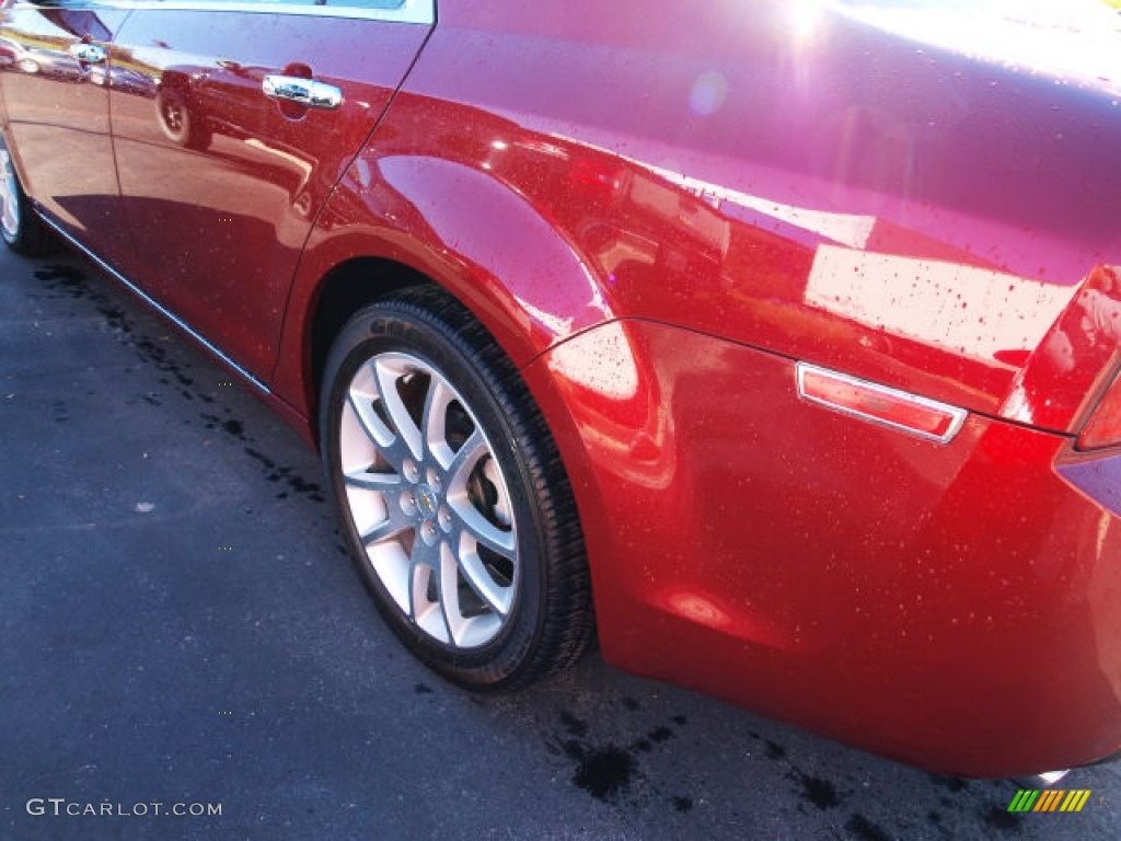 2008 Malibu LTZ Sedan - Red Jewel Tint Coat / Cocoa/Cashmere Beige photo #4