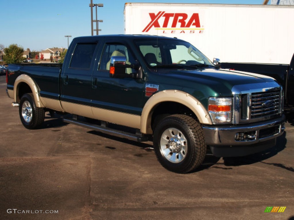 2010 F350 Super Duty Lariat Crew Cab 4x4 - Forest Green Metallic / Camel photo #2