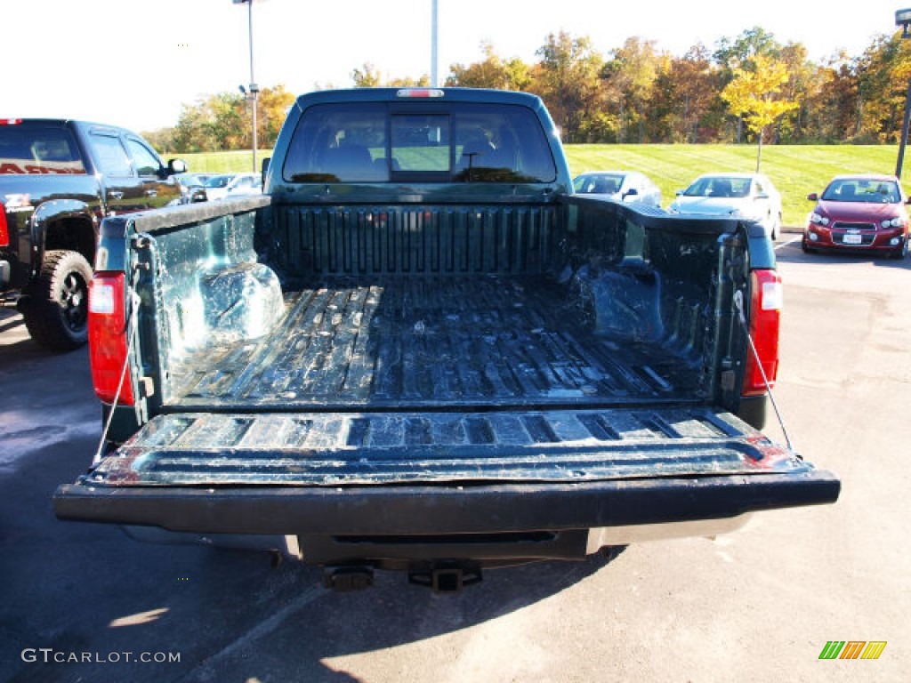 2010 F350 Super Duty Lariat Crew Cab 4x4 - Forest Green Metallic / Camel photo #5
