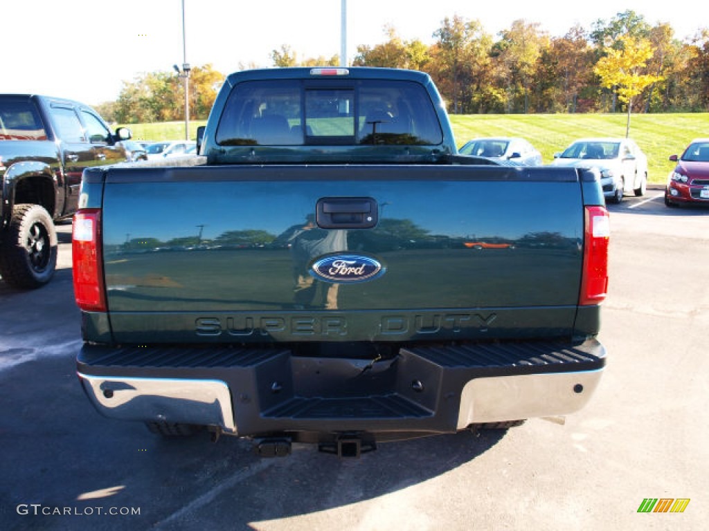 2010 F350 Super Duty Lariat Crew Cab 4x4 - Forest Green Metallic / Camel photo #6