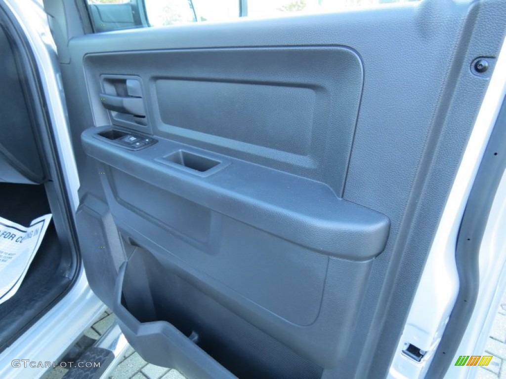 2012 Ram 1500 Express Quad Cab 4x4 - Bright Silver Metallic / Dark Slate Gray/Medium Graystone photo #23