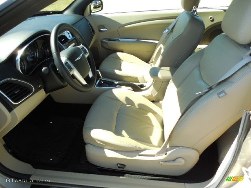 2013 200 Limited Hard Top Convertible - Cashmere Pearl / Black/Light Frost Beige photo #4