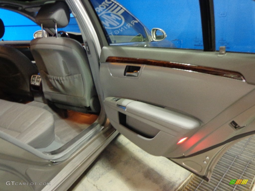 2007 S 550 Sedan - Pewter Metallic / Grey/Dark Grey photo #33