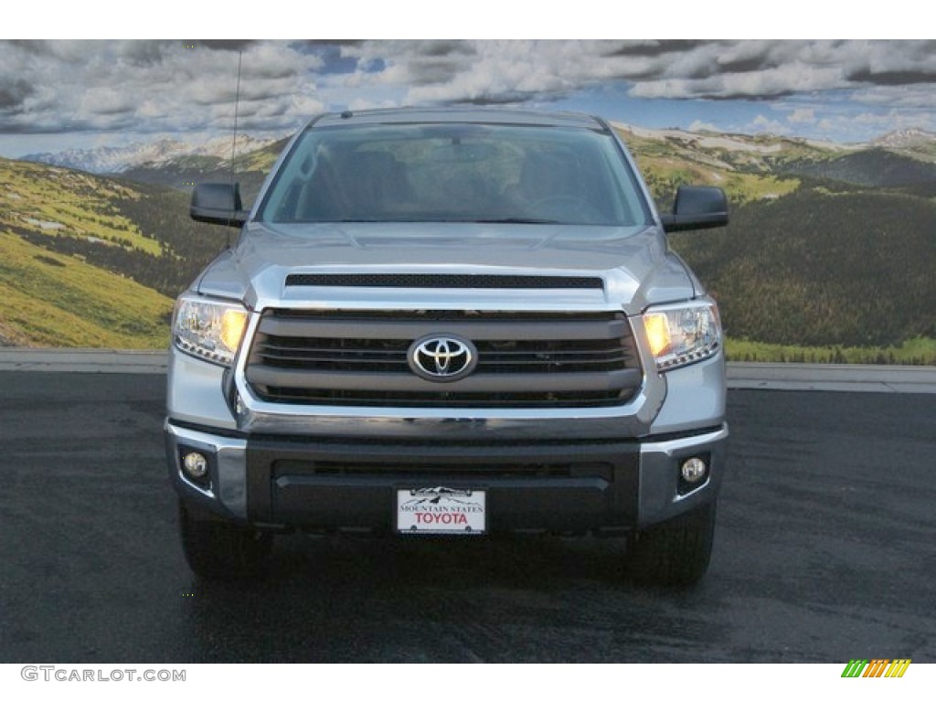 2014 Tundra SR5 Crewmax 4x4 - Silver Sky Metallic / Graphite photo #2