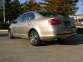 2006 Wheat Beige Metallic Volkswagen Jetta 2.5 Sedan  photo #5