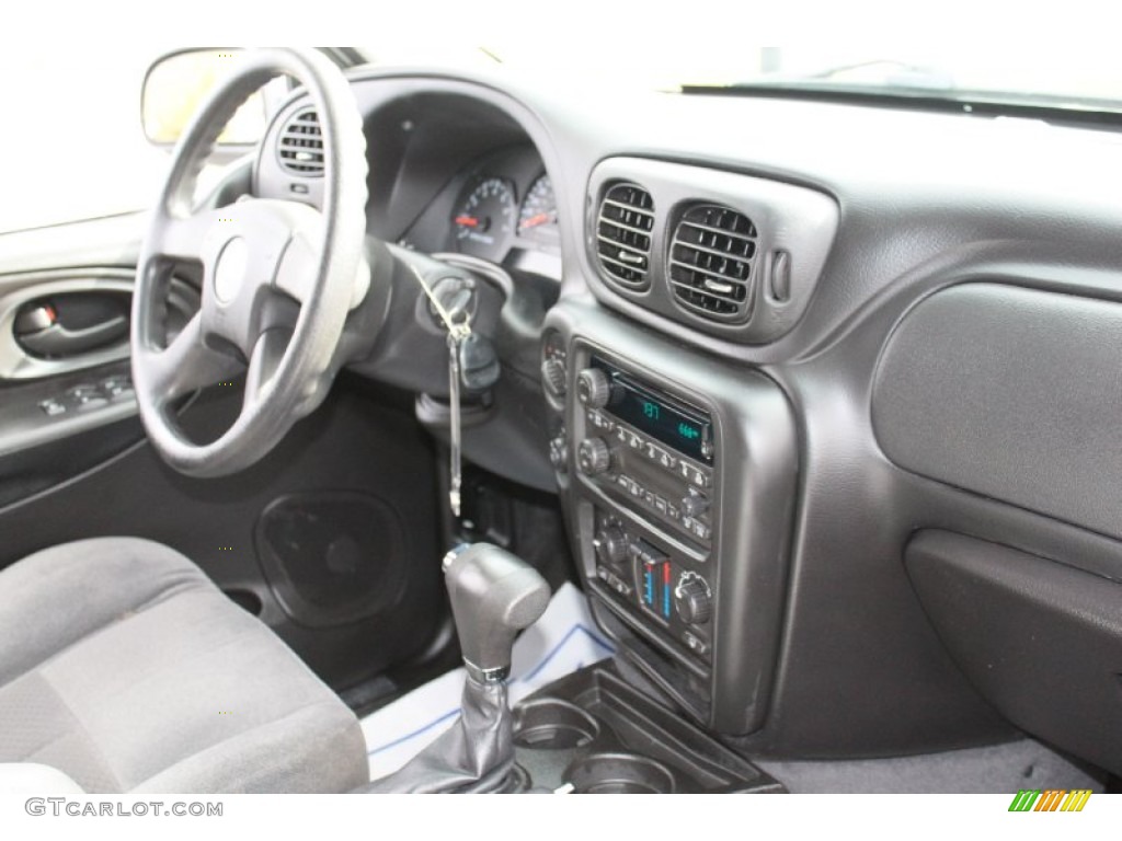 2008 TrailBlazer LT 4x4 - Desert Brown Metallic / Light Gray photo #16