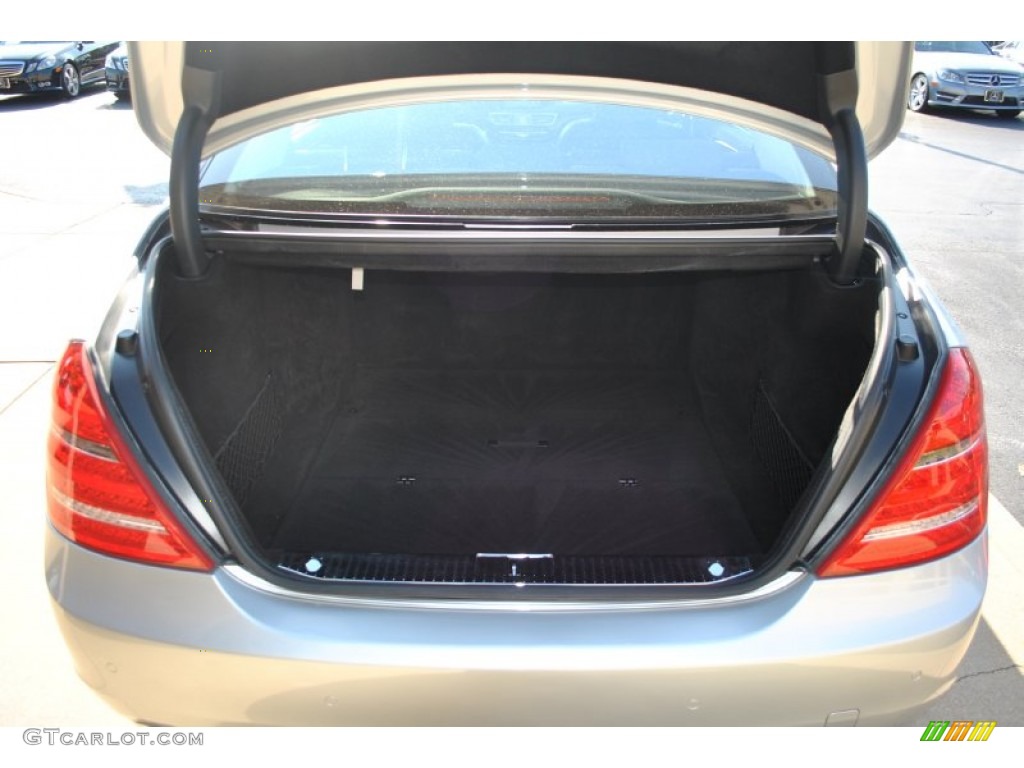 2010 Mercedes-Benz S 600 Sedan Trunk Photo #87299031
