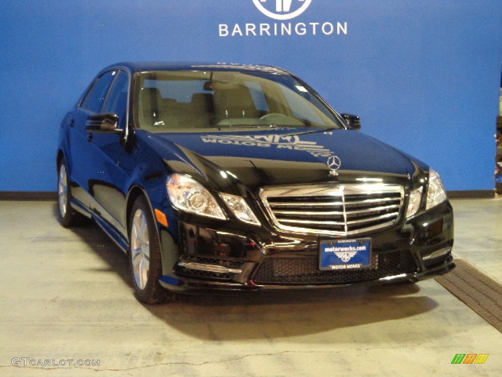 2013 E 400 Hybrid Sedan - Black / Black photo #1