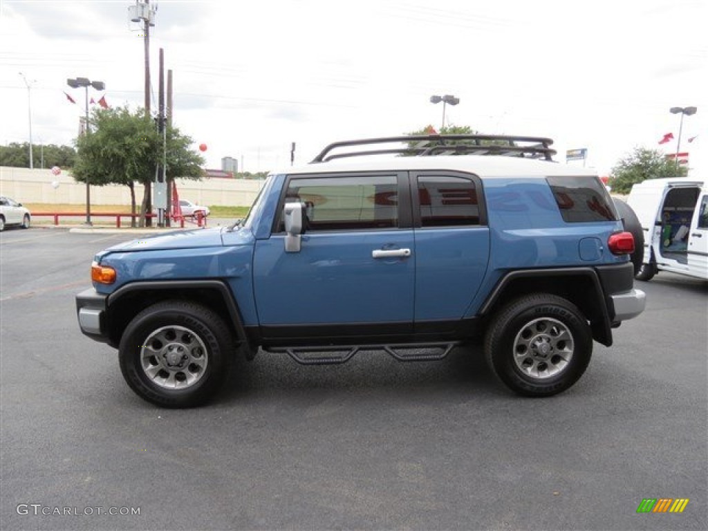 2013 FJ Cruiser 4WD - Cavalry Blue / Dark Charcoal photo #4