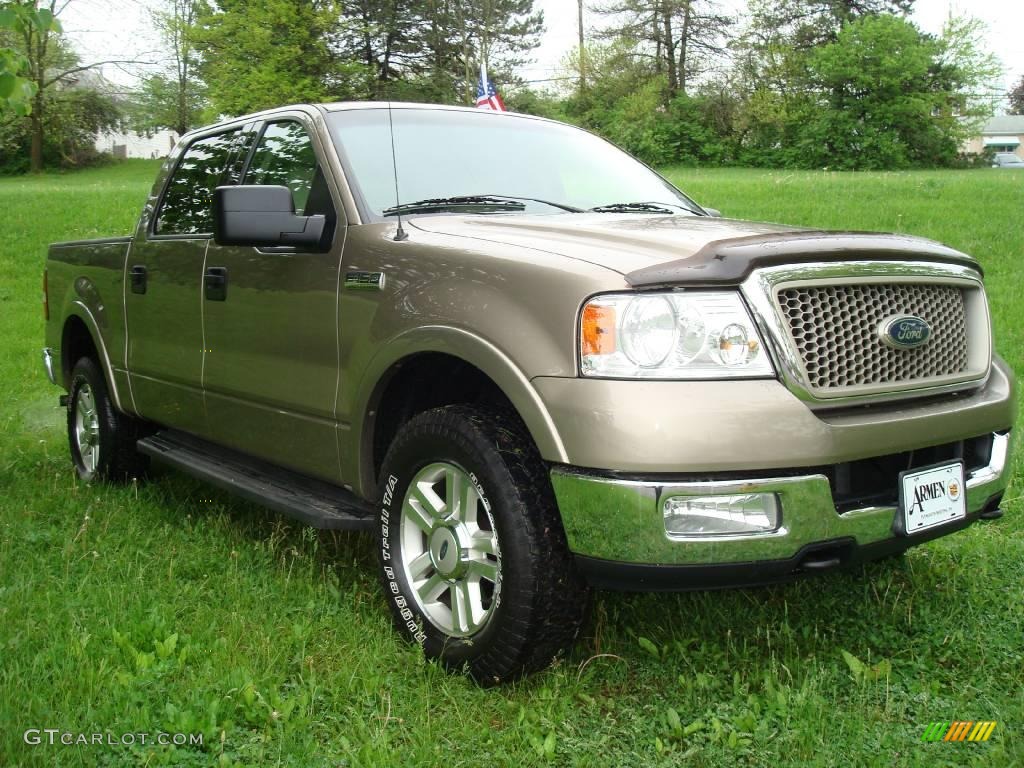 2004 F150 Lariat SuperCrew 4x4 - Arizona Beige Metallic / Tan photo #4