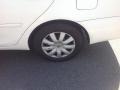 Super White - Camry LE Photo No. 5