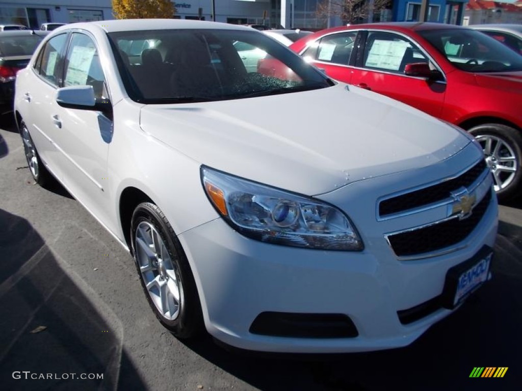 2013 Malibu ECO - Summit White / Jet Black photo #1