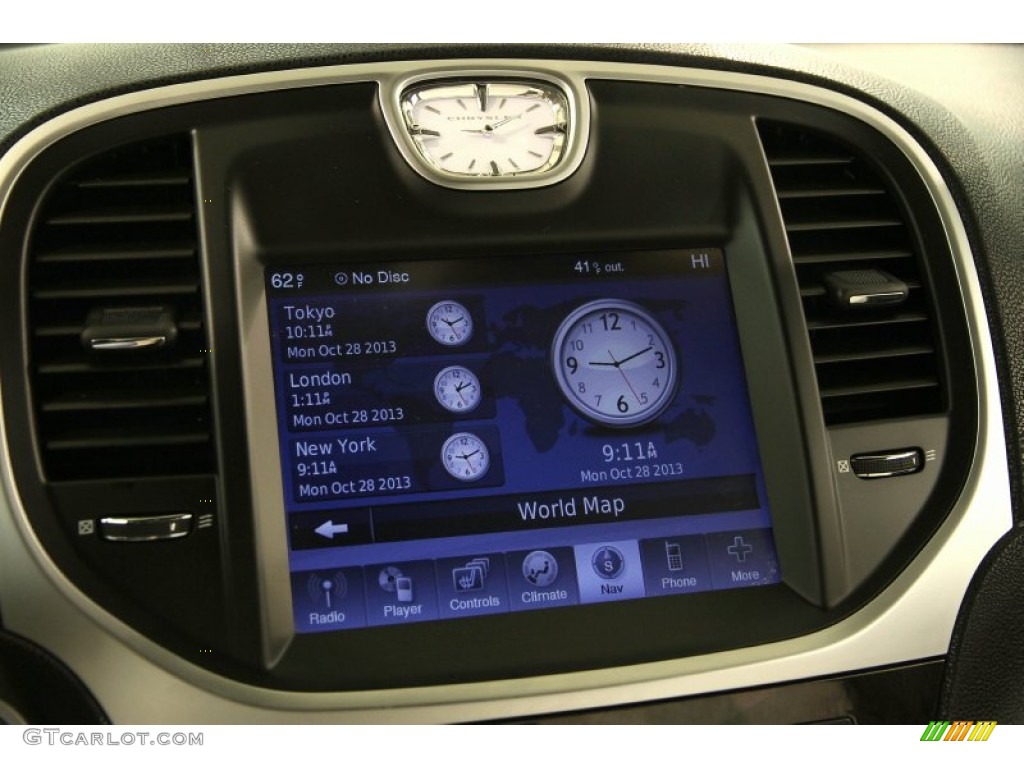 2011 300 Limited - Tungsten Metallic / Black photo #33