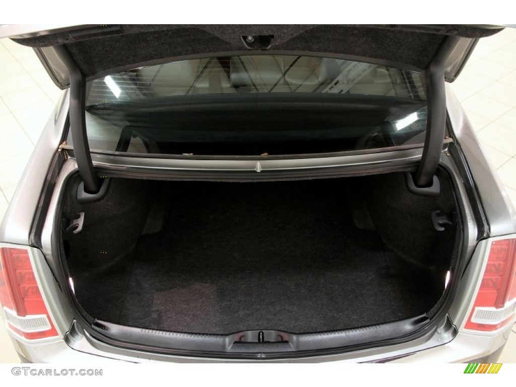 2011 300 Limited - Tungsten Metallic / Black photo #51