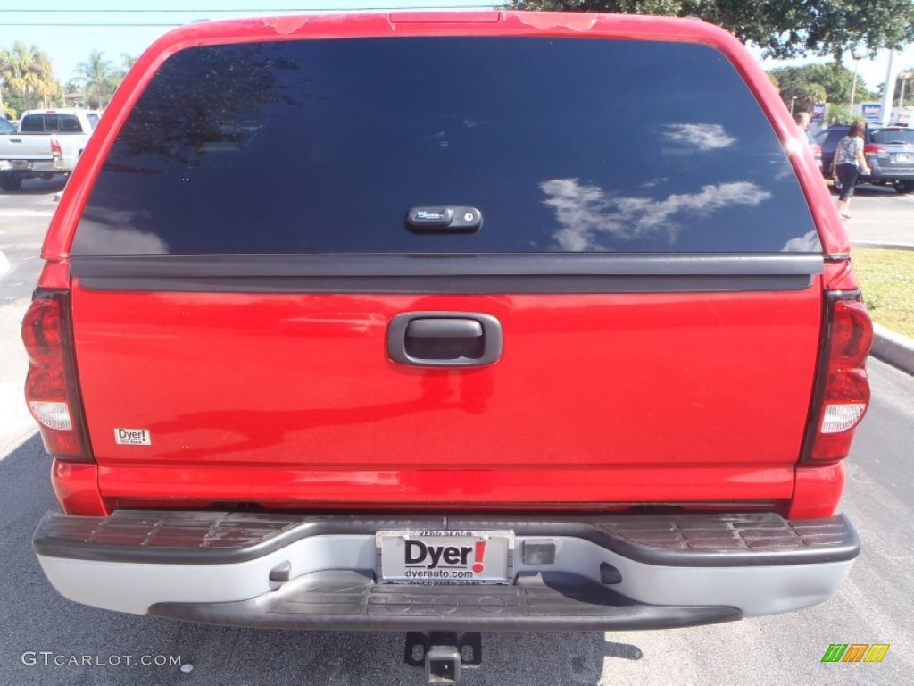 2005 Silverado 1500 Extended Cab - Victory Red / Tan photo #4