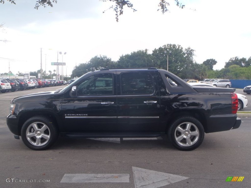 2009 Avalanche LTZ - Black / Ebony photo #3