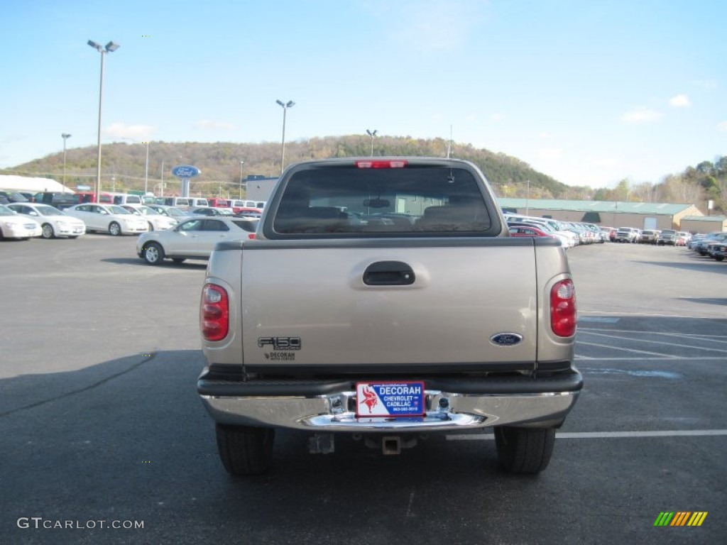 2004 F150 Lariat SuperCrew 4x4 - Arizona Beige Metallic / Tan photo #8