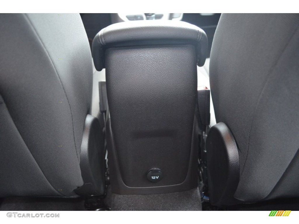 2014 Focus SE Hatchback - Sterling Gray / Charcoal Black photo #22