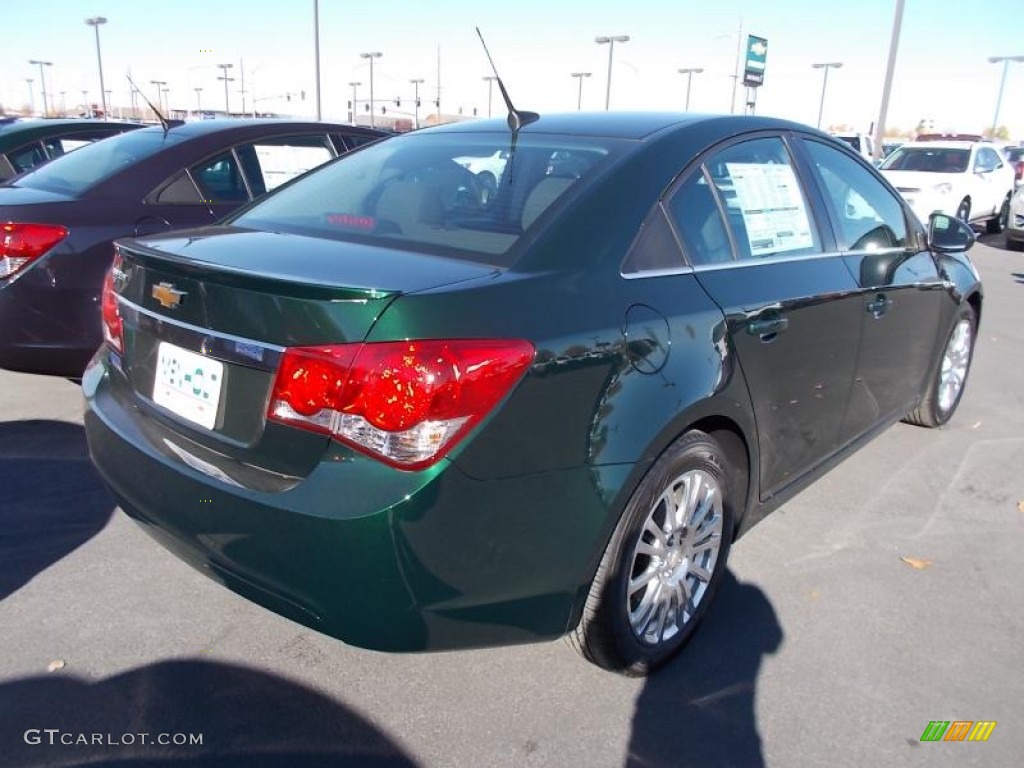 2014 Cruze Eco - Rainforest Green Metallic / Jet Black photo #3