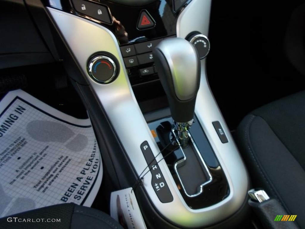 2014 Chevrolet Cruze Eco Transmission Photos