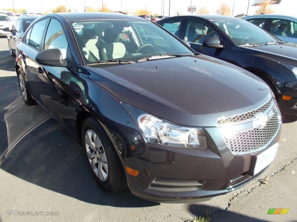 2014 Cruze LS - Blue Ray Metallic / Jet Black/Medium Titanium photo #1