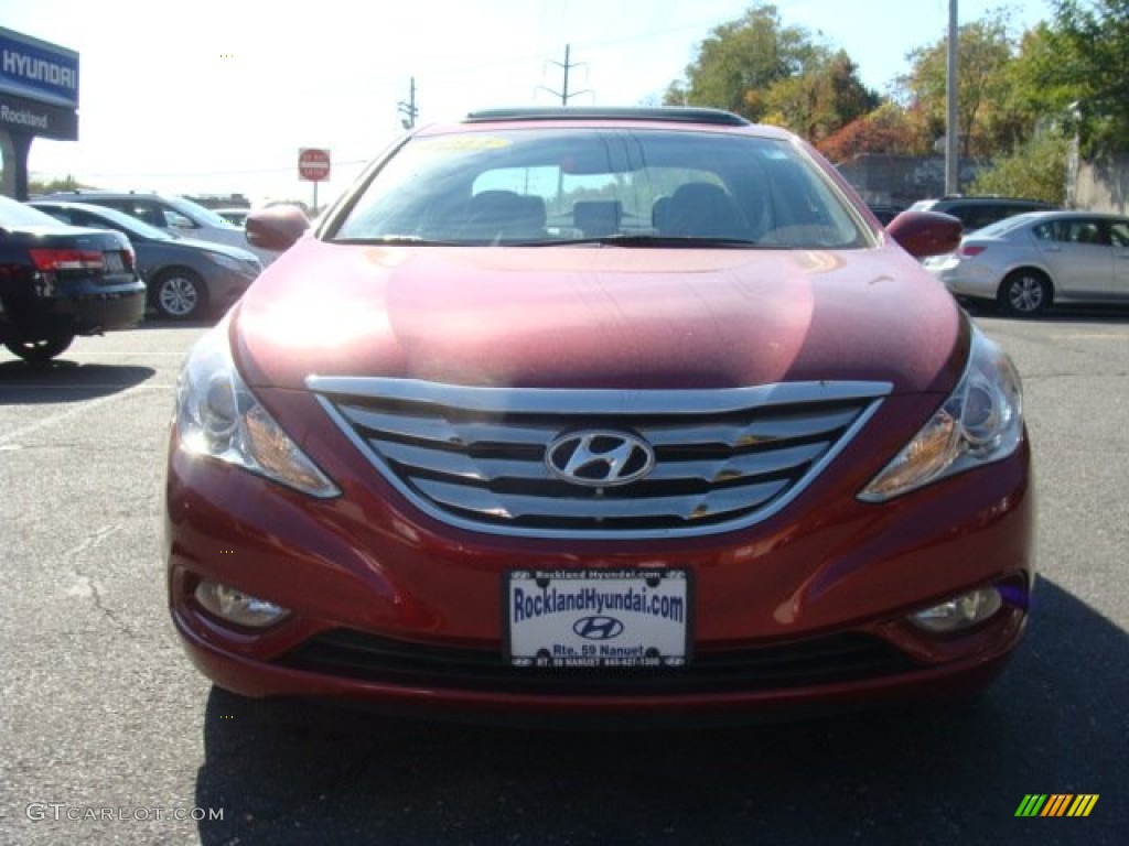 2011 Sonata SE - Venetian Red / Black photo #2