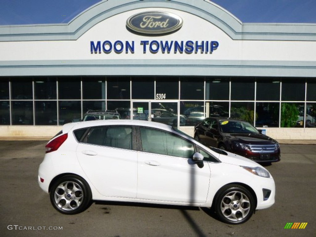 Oxford White Ford Fiesta