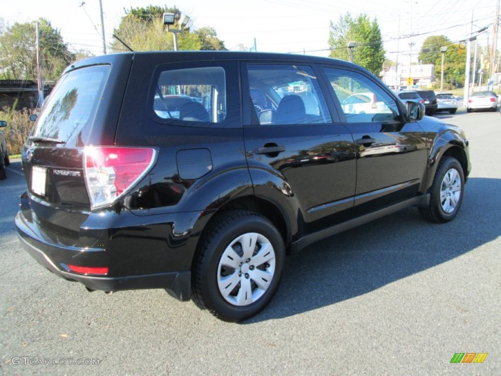 2010 Forester 2.5 X - Obsidian Black Pearl / Black photo #6