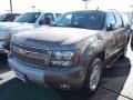 Mocha Steel Metallic - Suburban LT 4x4 Photo No. 5